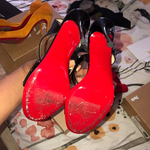 Size 42 Christian Louboutin like new - Picture 3 of 3